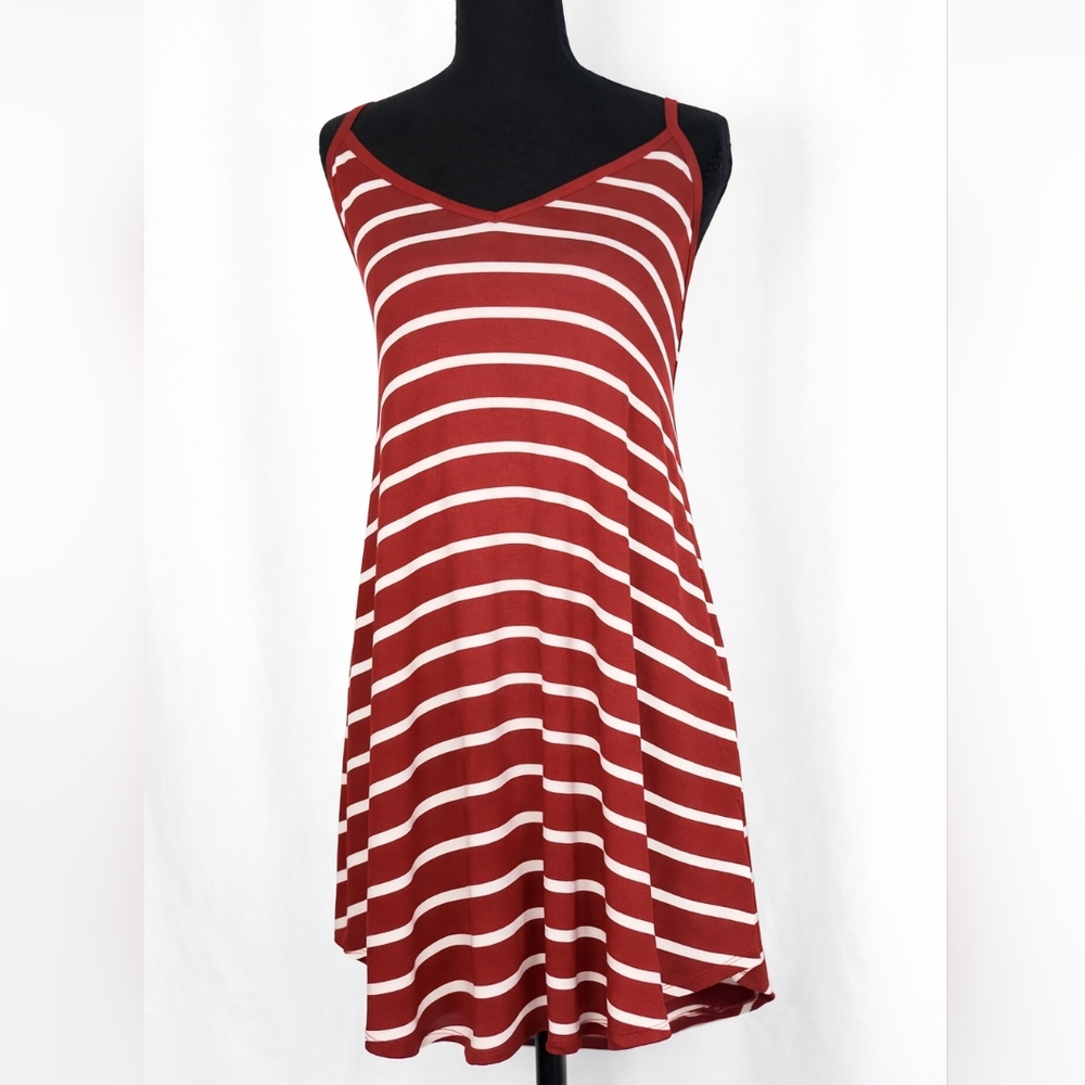 NWOT Zenana dress size large, new without tags women’s striped swing dress, rust